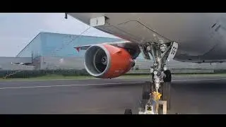 Easyjet A319, G-EZGG. #pushback