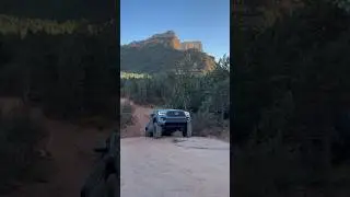 SEDONA & TACOMAS  #arizona #campinglife #overland #tacoma #flagstaffaz #sedona #trails #offroad