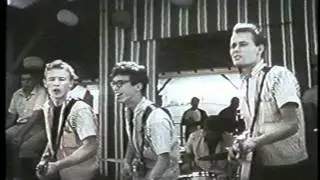 Del-Aires - Wigglin' Wobblin' from Horror of Party Beach