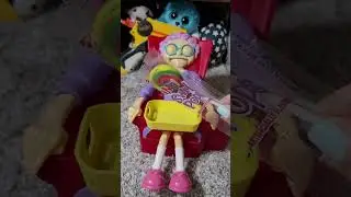 Mini Swirl Pops for Greedy Granny ASMR #shorts #asmr #shortvideo #mini #pop #trending #youtubeshorts
