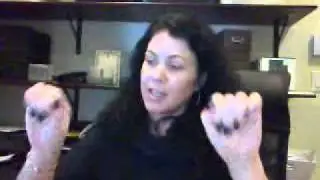 Joany from Feminicity - Bellydance Practice at your desk