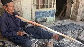 Nomadic Carpenter: Making a Hand Shovel#Carpentry #Nomads #Iran