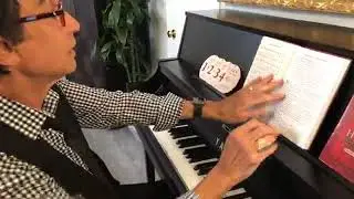 Dino Kartsonakis at the piano plays 