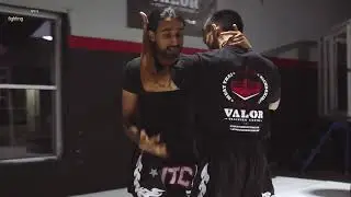 4 BEST Knees To Throw In The Clinch_R
