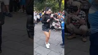 Excelente  baile en Plaza Libertad de San Salvador