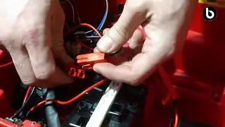 How to connect power supply on AUDI TT RS - Electric car for kids