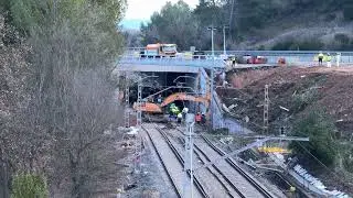 Tres kil&oacute;metros de retenciones entre Martorell y Castellbisbal por el corte de la AP-7