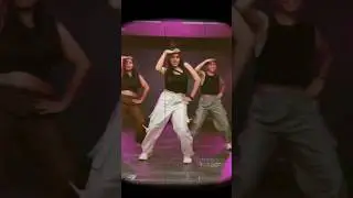 Dil Luteya Feat. Apache Indian song girl dance ...