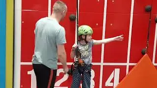 Polska, Katowice.  Jumpworld. Прогулка с детьми.