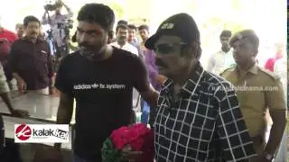 Goundamani pays Last respects to Lyricist Na Muthukumar