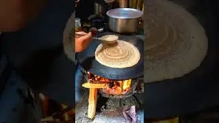 Original Hunzai dosa on traditional stove    #gilgitbaltistan #hunza #dosabatter #tastydosa #dosa