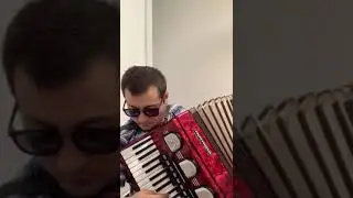 Жетиген (И.Аманбаев)– Курманбек Акыйкат уулу.