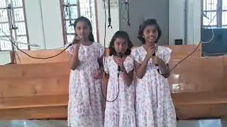 Song performance by honey, mini, spoony #song #kids #kidsfun #songs #kidsworld #funny 