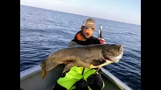Trophy Lake Trout Deep Water Release Method to Increase Catch and Release Success