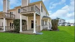 3404 Willow Pond Dr, Riverhead, NY 11901