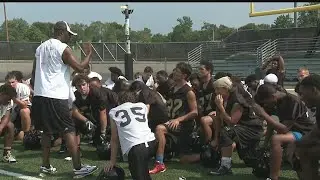 Hooks, linemen lead Harding into post-Lynn Bowden era