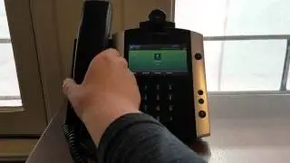 Customize Your Voicemail Greeting and Directory Name Using Business Voice on the Dynamix UC Platform