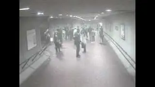 Bystanders tackle iPad thief