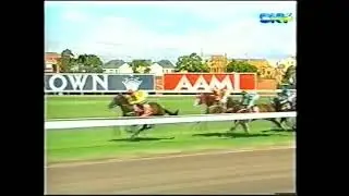 Intergaze - Australian Cup 2000m Group 1 2000 - Ridden by Craig Carmody
