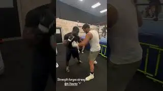 Мозес Итаума и Элойс-младший, покойтесь с миром в этих кадрах 😳
