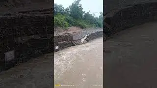 Gabion wall after strem flow 🚧 🙄 #industrial #heavycivil #gabionwall #construction #dismantle #funny