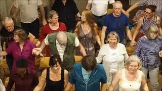 Rainer Lichterstein ~  'Lass die Schönheit, die wir lieben'