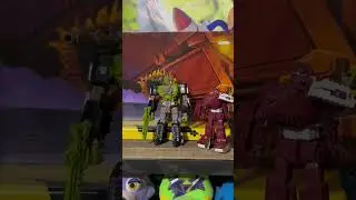 Transformers warpath just wanna see something explode!!! #transformers #memes ￼
