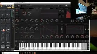 Sample Tank4 - Using The Drum Phrazer (turn up volume)