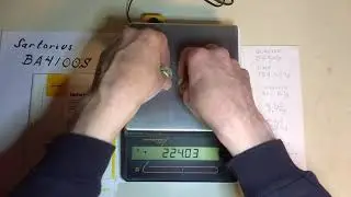 Sartorius BA4100S balance in operation
