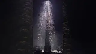 Ослепительный фейерверк 🎆🎆🎆 на здании Бурдж-Халифа.Дубай. ОАЭ ...