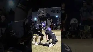 1 HANDED PICK!😱 #football #footballhighlights #maxpreps #fridaynightlights #highschoolfootball