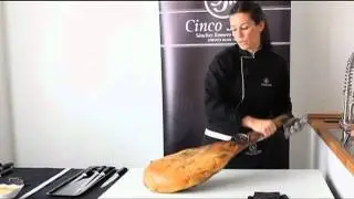 Paso a paso: c&oacute;mo limpiar un jam&oacute;n.