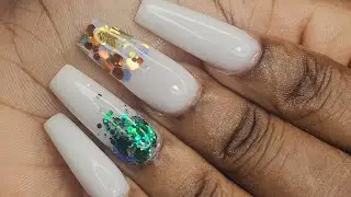 ACRYLIC NAILS , HOW TO ENSCALPULATE WITH 3D GLITTERS