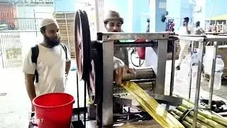 How To Make Street food Sugarcane Juice|Making by Selo Traditional Machine|Akher Rosh