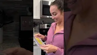 Я сделал своей жене Челси Грин очень продуманный подарок. Посмотрите на её реакцию&hellip;