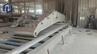 Excavator long reach arm
