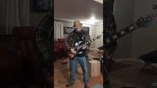Buckethead style solo