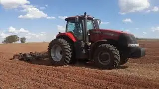 Trator case magnum 260