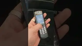 vertu Signature s available for sale in Delhi @ 38000/- INR