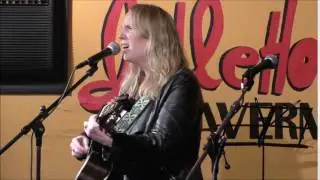 In Nashville with Mary Bragg (& Libby Koch & Patterson Barrett) at Bobbys Idle Hour Feb 24 2017