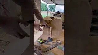 Knocking big lumps out of stone #limestone #stonemasonry #diy #handmade #construction #diy