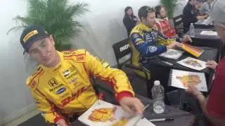 Grand Prix of Indianapolis - Autograph Session (2016) - GOPR9973