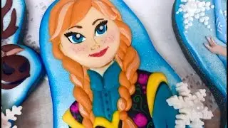 FROZEN COOKIES: ANNA and SVEN by TaleCookies