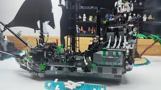 Lego Pirates of the Caribbean Flying Dutchman Schiff