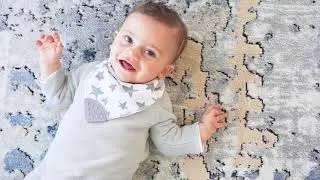 Baby teething bib, ideal for babies that are drooling and teething