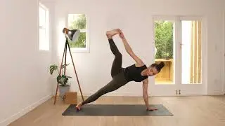 How to do One legged side plank - Eka pada vasisthasana Yoga Practice 2022