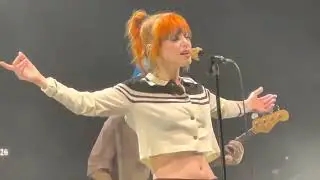 Paramore   Live and show in Chicago Fall 2022 tour