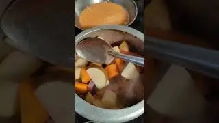 Turkish carrot lentil soup Mermecik Corbasi 