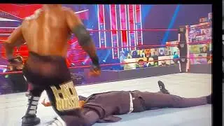Bobby Lashley Spears The Miz!! WWE RAW!!!