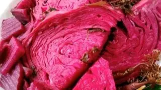 Red & Crunchy Pickles